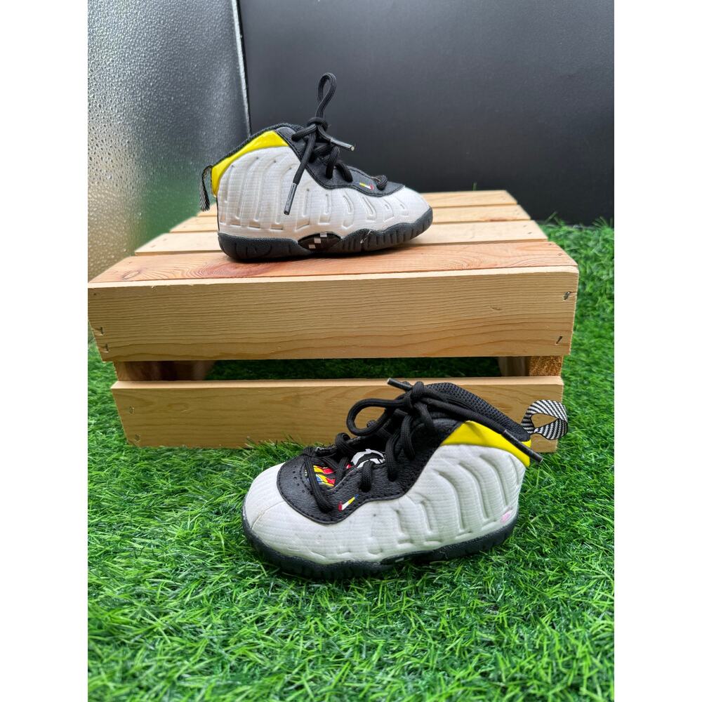 Nike- Kids Foamposite Sneakers- Black/White/Yellow-Size 5C
